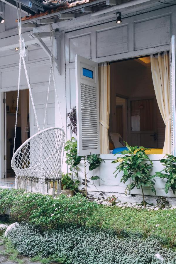 Roemah Renjana Yogyakarta Hotel Buitenkant foto